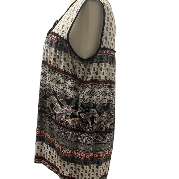 Paraphrase boho style  sleeveless top - Picture 4 of 12